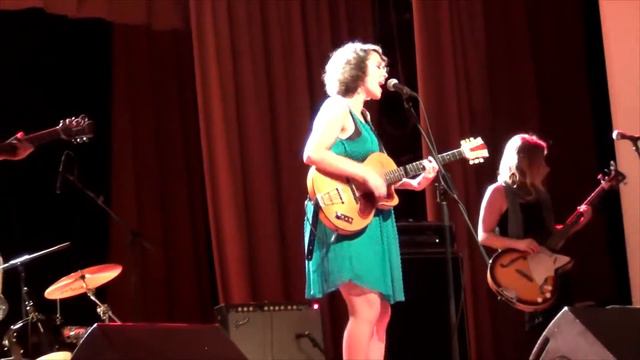 Gaby Moreno смотреть онлайн