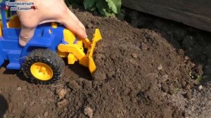 МУЛЬТИКИ про МАШИНКИ Трактор и Самосвал Копают картошку