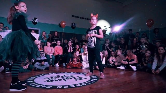 FS dance studio (Minsk) - BIG HALLOWEEN PARTY - FINAL Hip-Hop (Kids, 9-11, adwanced) смотреть онлайн