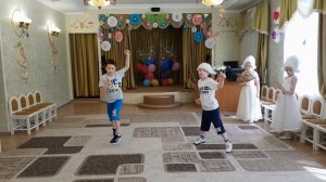 Танец  Рэп и Менуэт