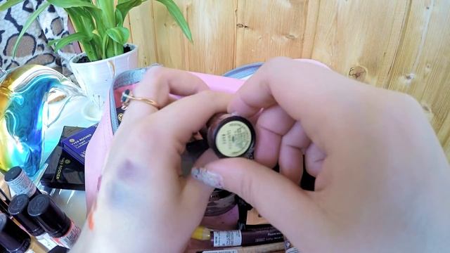 КОЛЛЕКЦИЯ ДЕКОРАТИВНОЙ КОСМЕТИКИ ОТ YVES ROCHER смотреть онлайн