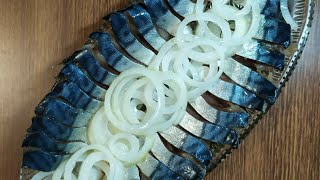 МАЛОСОЛЬНАЯ СКУМБРИЯ , СУХИМ ПОСОЛОМ. Скумбрия. Малосольная скумбрия своими руками смотреть онлайн