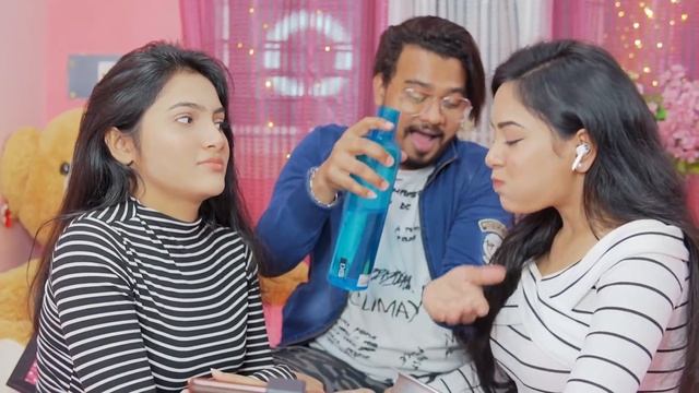 Try Not To *Laugh* ? Challenge With Sister *Gone Wrong* Nilanjana Dhar v/s Kandana Dhar смотреть онлайн