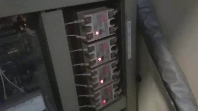 TEMPERATURE PADA INJEKTOR INJECTION MOLDING TIDAK NAIK. APA YANG DI CEK..? смотреть онлайн