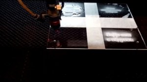 Как гравировать акрил, оргстекло лазерным станком. Гравировка оргстекла