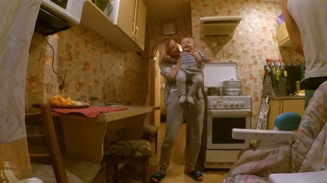 Любимая игра Ростислава. Папа на кухне. Самса. Суп-пюре из тыквы. смотреть онлайн