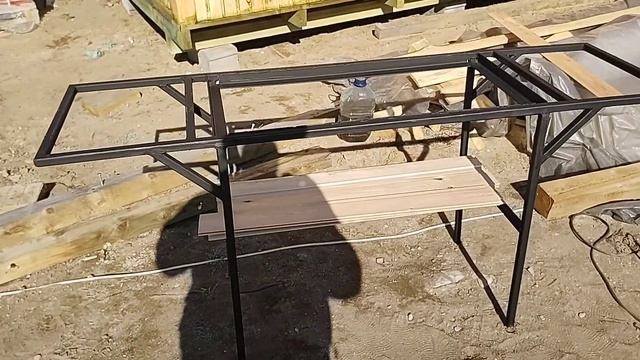 Мангал делаем сами. Со столиком.