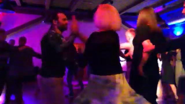 Школа Касино Sabrosona из Академии Fiesta Tropical на Касино пати в Сальса Плюсе 1 смотреть онлайн