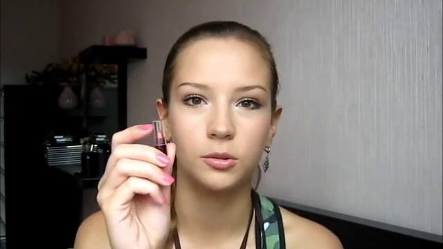 Собираем декоративную косметику на отдых смотреть онлайн