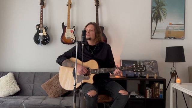 Robbie Williams - She's The One (acoustic cover) смотреть онлайн