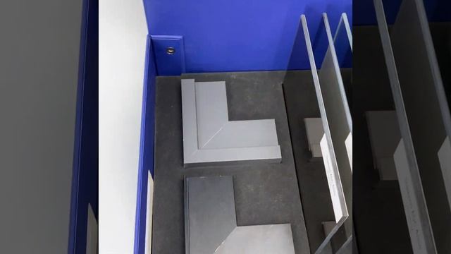 Стекла и зеркала AGC с алюминиевыми профилями MODUS смотреть онлайн