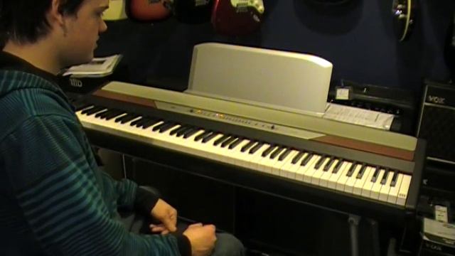 Korg SP-250 Digital Piano Demo by James смотреть онлайн