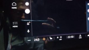 Смотрим ютубы на Bolero Skoda Octavia A8.