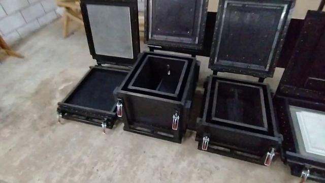 Комплект пресс-форм для заливки вулика ППУ на 10 рамок смотреть онлайн