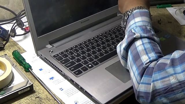 Lenovo Z500 Disassemble For Keyboard Replacment
