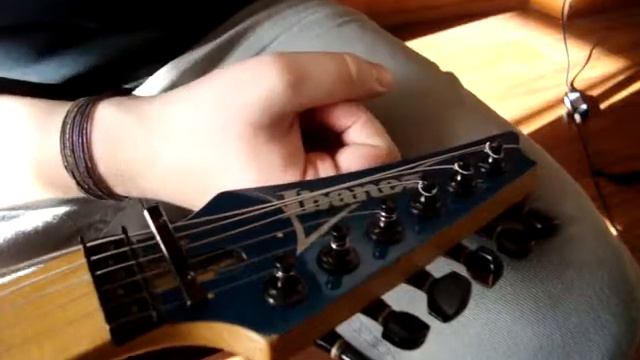 Ibanez RG565 Video 2 смотреть онлайн