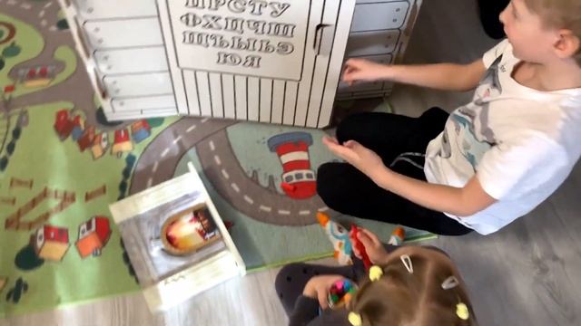 ДОМ для детей своими руками / Дом Конструктор / Рисуем и Раскрашиваем Дом смотреть онлайн