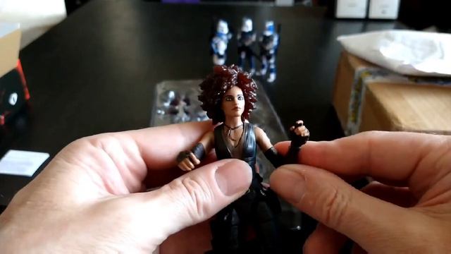 Domino: 6" Marvel Legends Review смотреть онлайн