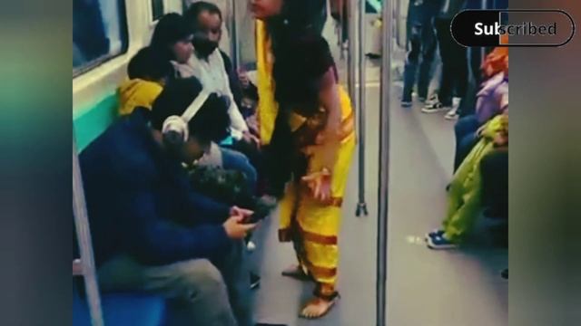 Manjulika, Money Heist Characters Board Aqua Line Metro. смотреть онлайн