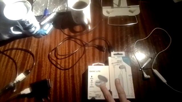 как заряжать дешёвые tws наушники от 2А не пробив аккумулятор. gal BH 1005 . лайфхак . смотреть онлайн