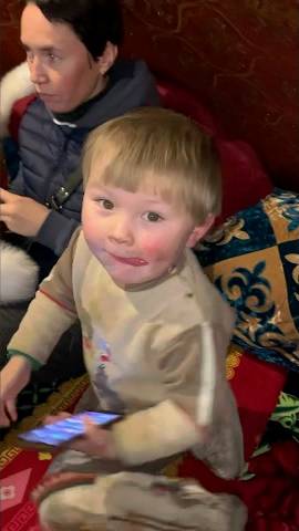 В жилом чуме у оленеводов на Ямале смотреть онлайн