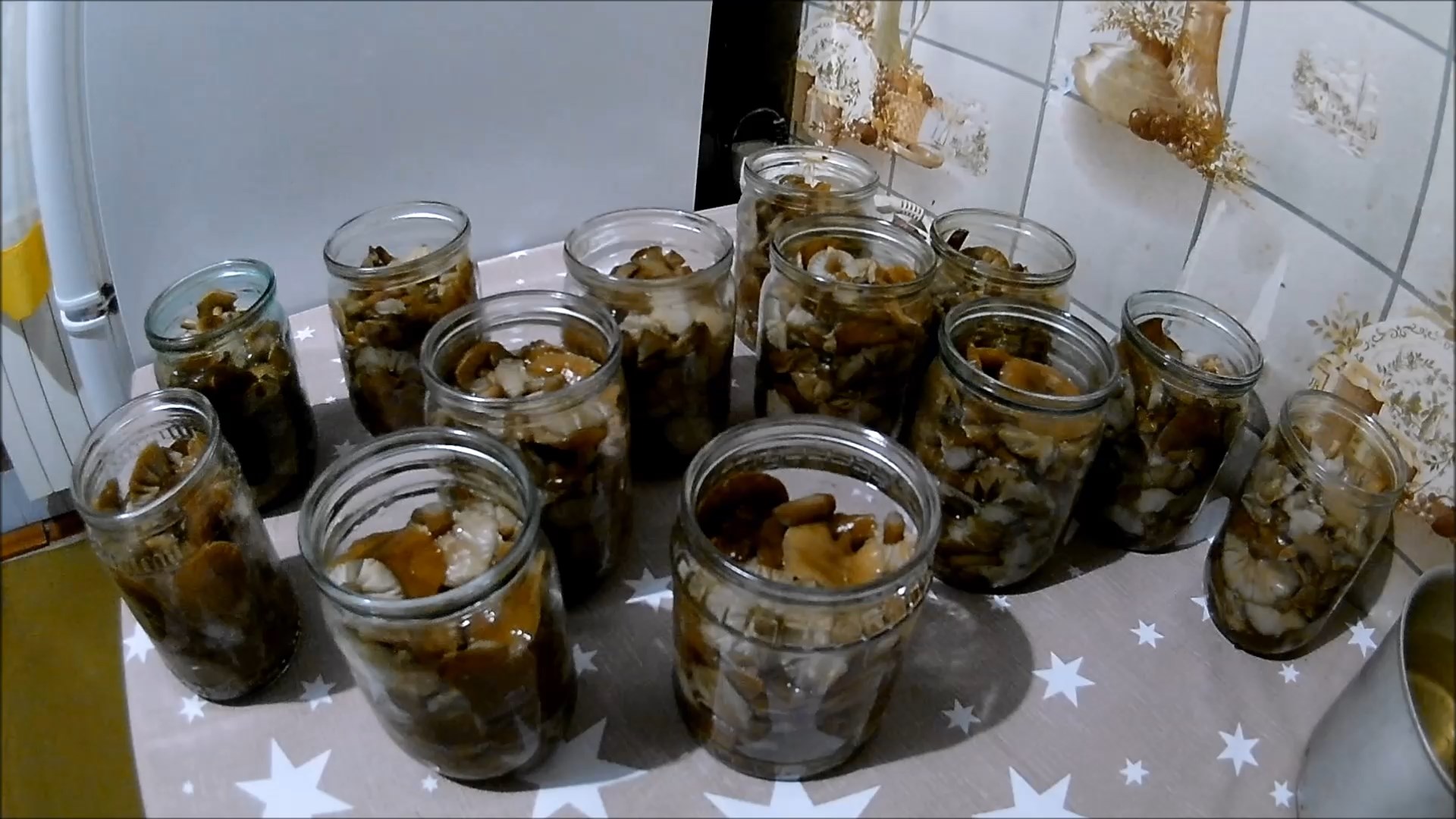 Рецепты из автоклава. Маринованный опёнок (Будни охотника и рыбака) смотреть онлайн