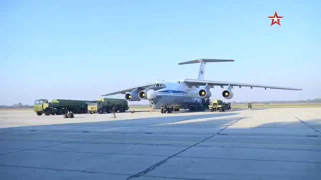 С 400 и Панцир С на ВКС на Русия пристигат в Сърбия смотреть онлайн