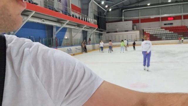 Ледовый Дворец.Псков.Массовое катание.2022.08.14...Спасибо...За ВЕЧЕР. смотреть онлайн