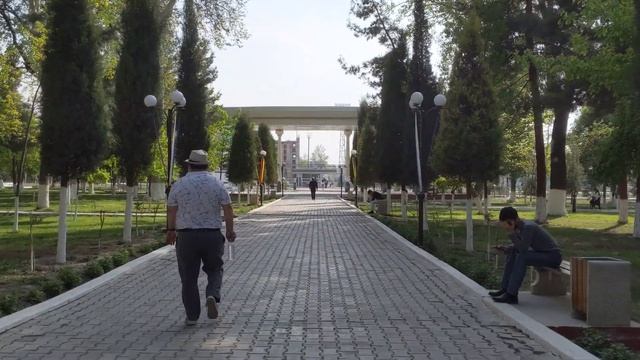 Центральный Парк. Central Park. Fergana / Фергана 16.04.2021 смотреть онлайн