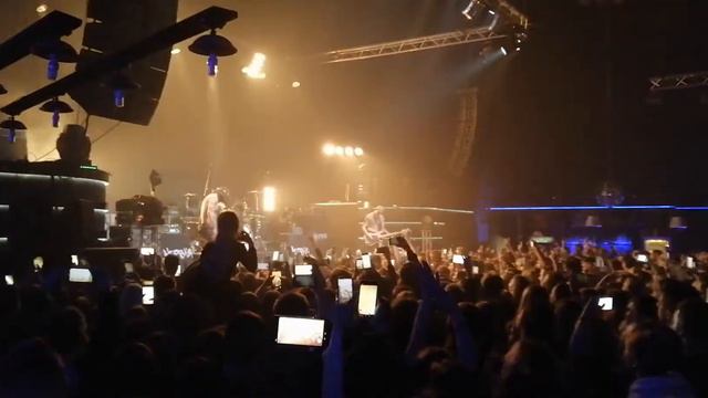 Нервы - Кофе мой друг / Rock & Roll Queen / Лето,плавки,рок-н-ролл (19 ноября 2019, Минск, РеПаблик смотреть онлайн