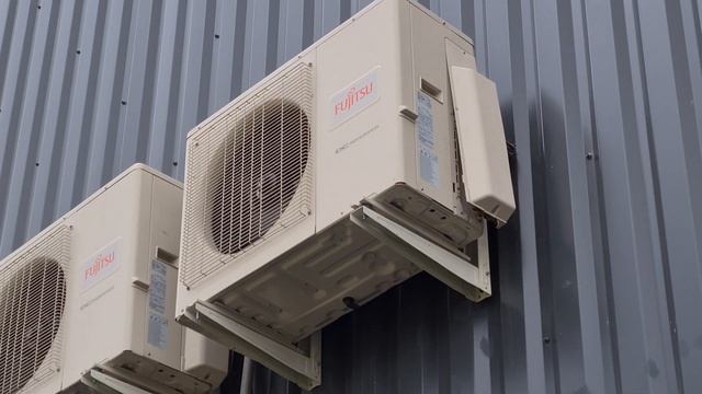 2 2020 Fujitsu air conditioners Running in Heat mode смотреть онлайн