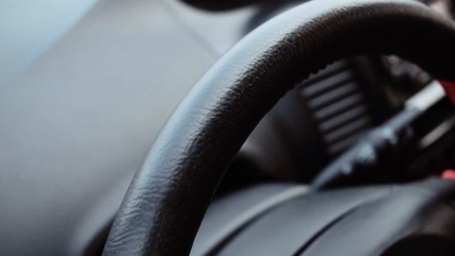 Geely MK Cross Реклама авто Видео клип смотреть онлайн