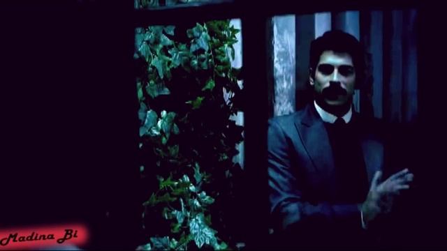 Королёк – птичка певчая / Çalikusu Фариде и Кямран ( Burak Özçivit , Фахрийе Эвджен) клип смотреть онлайн