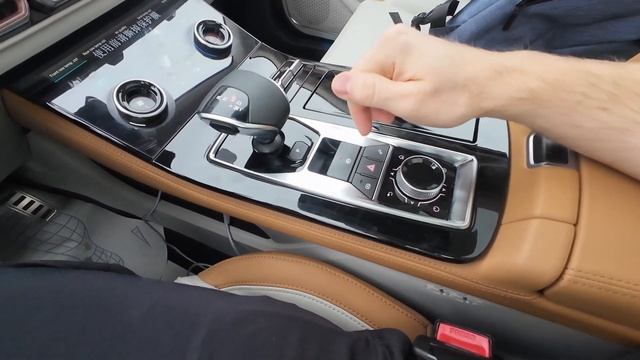 Jetour X70 Plus // джетур икс 70 плюс // мужское и женское мнение об автомобиле смотреть онлайн