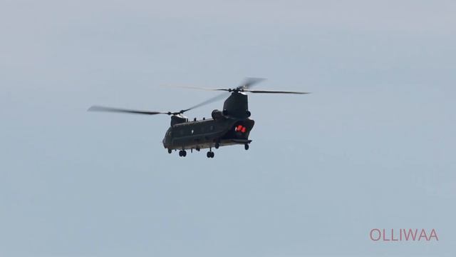 CH-47 Chinook Helicopter at ILA in Germany - with commentary (4K UHD) смотреть онлайн