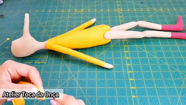 "Faça Comigo" PINÓQUIO TILDA (Tone Finnanger) Boneco de tecido articulado TUTORIAL Pinocchio DIY смотреть онлайн