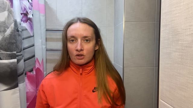 ИЗ БЛОНДА в СВОЙ ЦВЕТ ВОЛОС! Советы по переходу и уходу за волосами. смотреть онлайн