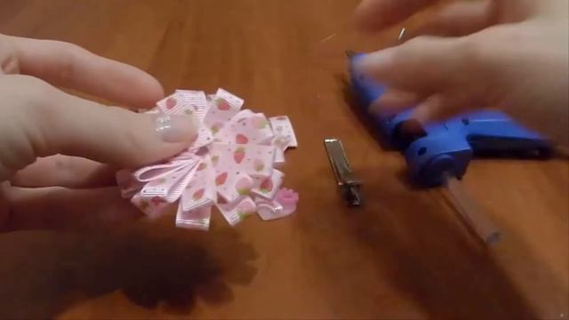 Заколочка из репсовой ленты. Канзаши домашнее рукоделие Мастер класс смотреть онлайн