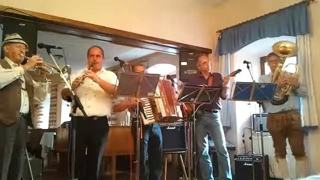 Oberkrainernachmittag in Dorfstetten Gasthaus Buchinger 7.Okt 2012 Klarinetten Walzer смотреть онлайн