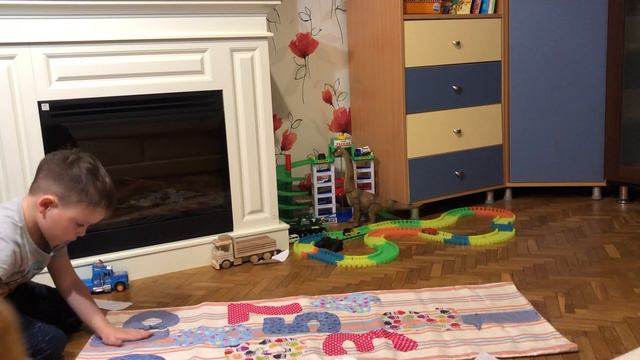 Развивающий коврик можно делать и с ребенком! смотреть онлайн