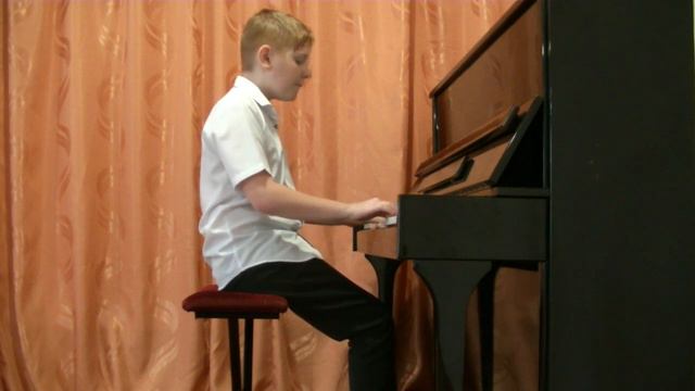 Стукалов Иван, 11 лет, Ю. Щуровский "Степная песня" преподаватель Щеглова Л.М. смотреть онлайн