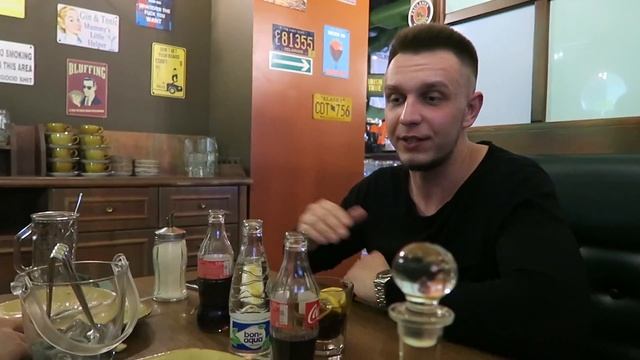 Родной город, "бандитские" истории из детства и пьяное караоке смотреть онлайн