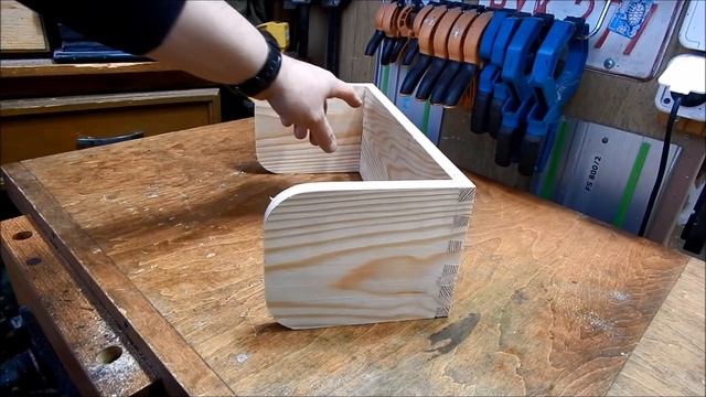 Wooden Toolbox / Деревянный ящик для инструментов / СТОЛЯРКА смотреть онлайн