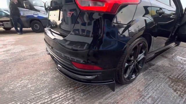 FORD FOCUS 2.0 ST-2 смотреть онлайн
