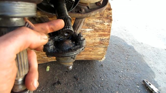 Как быстро снять внешний шрус без съемника нива (ваз-2121).Самоделки для авто. смотреть онлайн