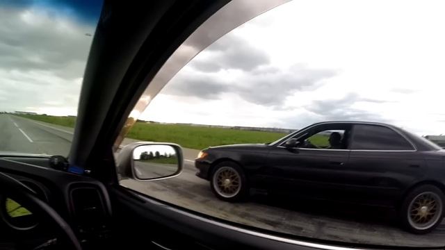 Toyota Mark 2 TourerV JZX90 1JZ GTE VS Toyota Aristo V300 JZS161 2JZ GTE