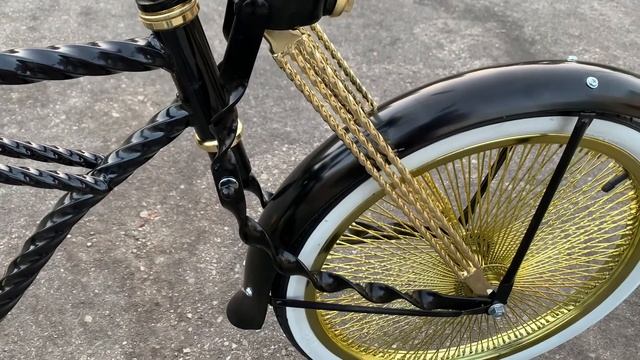 20” inch twisted lowrider bike-black and gold- vulture line company-bicicleta lowrider смотреть онлайн