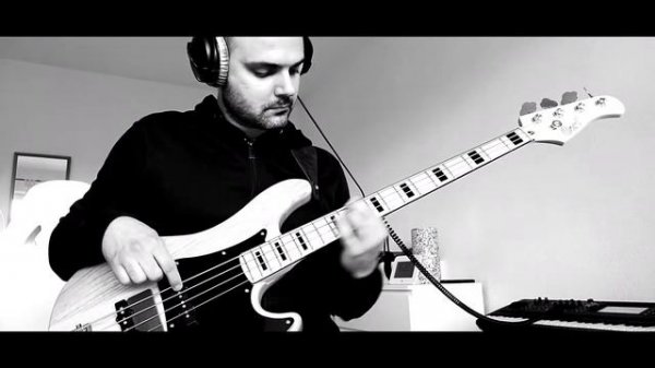 Thievery Corporation - Sweet Tides (Bass Cover)