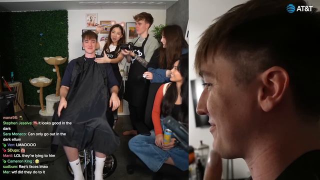 FUSLIE CUT MY HAIR! (Ft Valkyrae, Blau & TinaKitten) смотреть онлайн