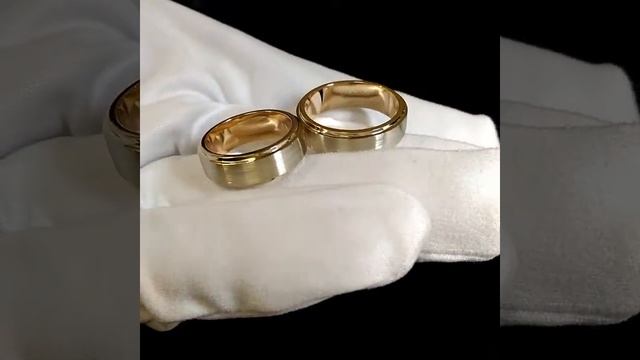 Матовые обручальные кольца из красно-белого золота с шероховатой поверхностью смотреть онлайн
